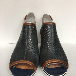 Pikolinos Wedges 8 Dark Blue with Brown strap